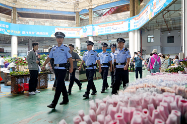 花与警察