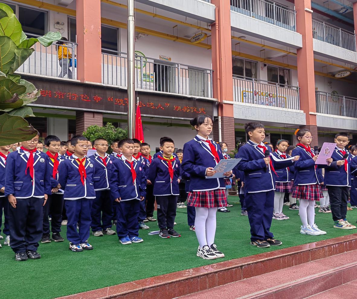 盘龙区园博小学“国旗下的演讲”