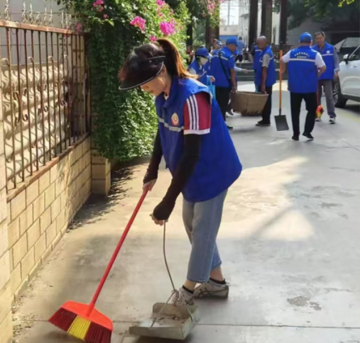 开远市组织“退伍不褪色 文明我先行” 志愿服务活动