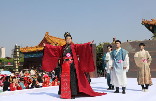 “国色天香绽盛世，文旅融合谱新篇”——第34届菏泽国际牡丹文化旅游节暨2025世界牡丹大会盛大启幕