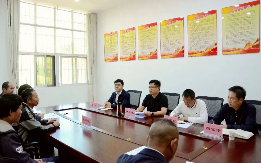 陈真永在洱源县接待信访群众时强调 践行人民至上理念 推动矛盾源头化解 用心用情解决好群众急难愁盼问题