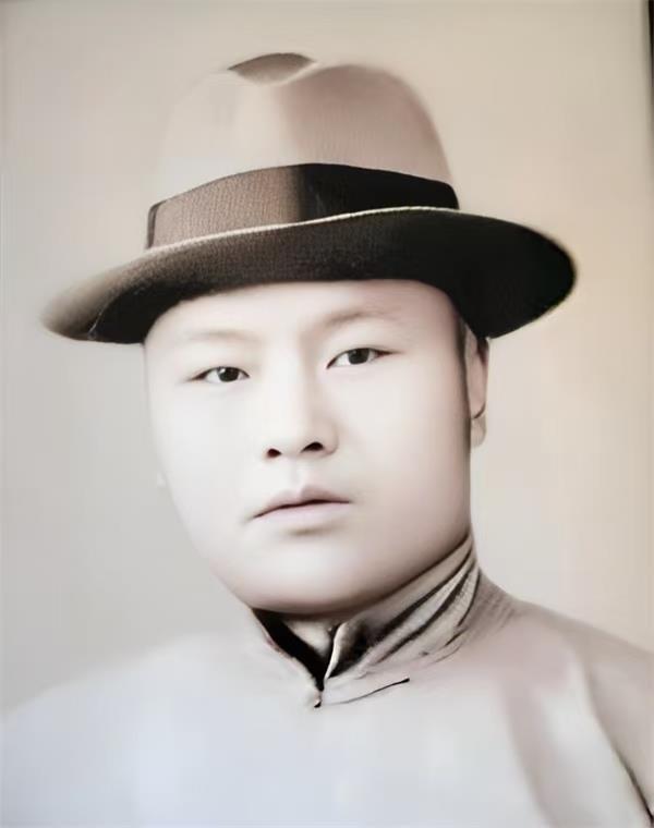 追念解放战争时期支援蒙自地下党 钱物最多的爱国民主人士刘玉文