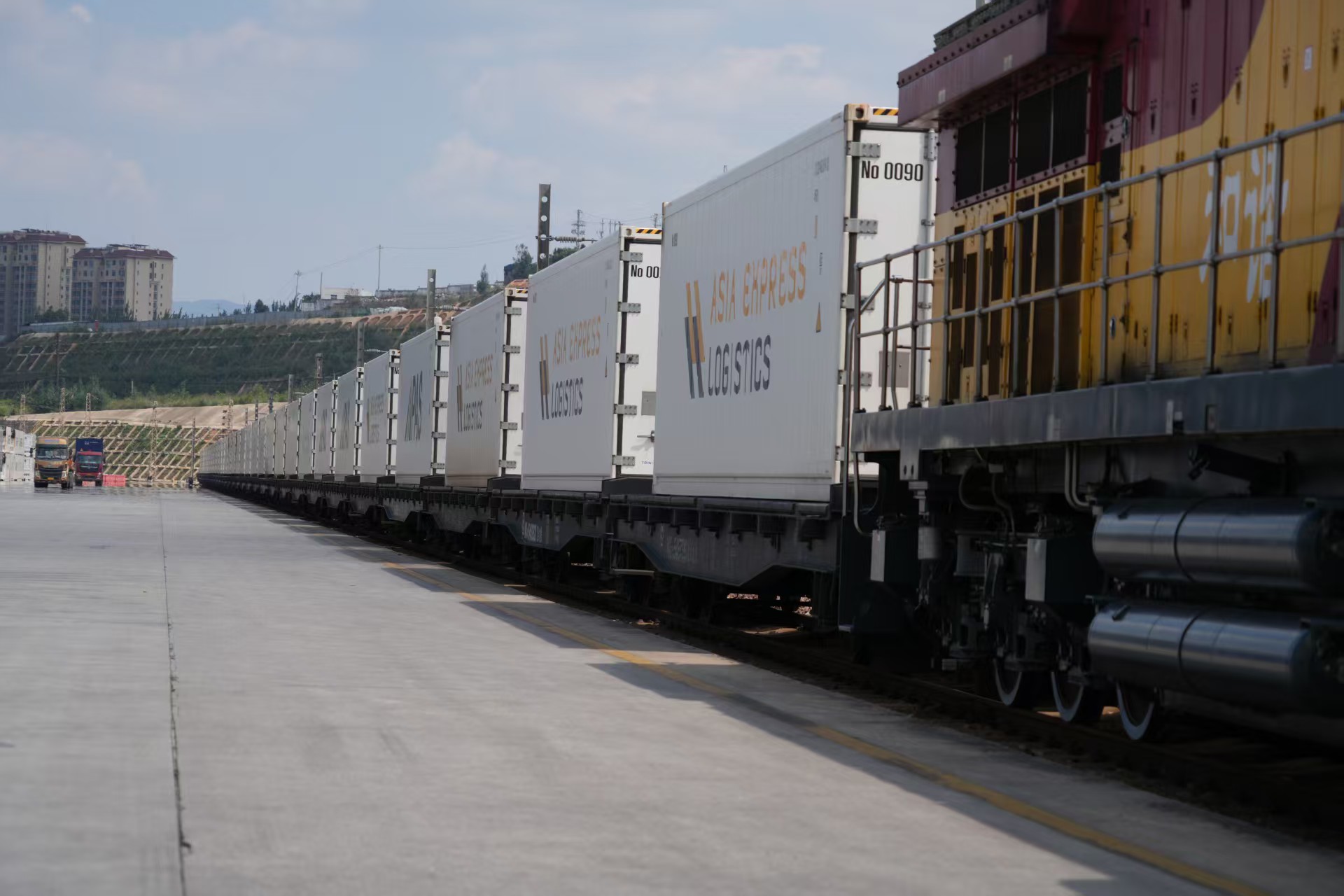 中老铁路开通运营近四年：货物运输成果显著