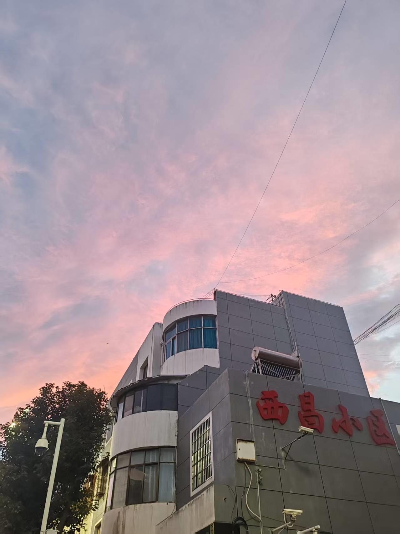 云南祥云县推进园林城镇建设促进城乡融合发展