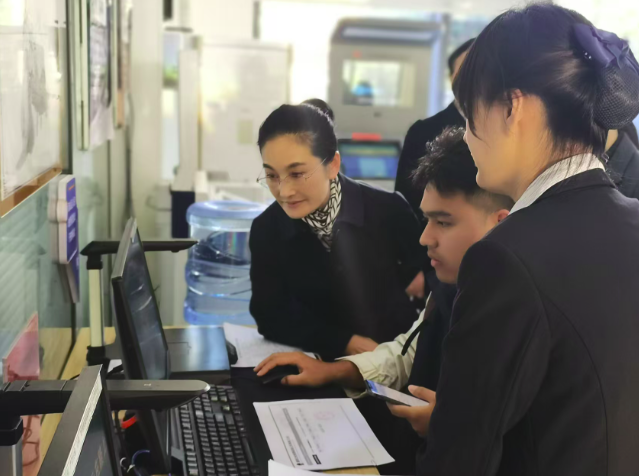 昆明：“走流程”走心 “优服务”升级 ——沉浸式体验催生政务服务新变革