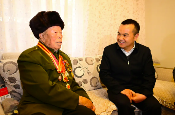 杨政昆率队开展春节送温暖慰问活动 向全市广大党员干部群众致以新春问候