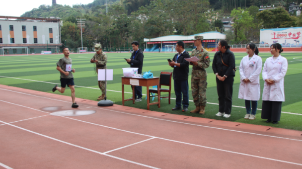 淬火砺兵强体魄 严考严评选精兵 ——江城县组织开展预定新兵役前教育综合评估
