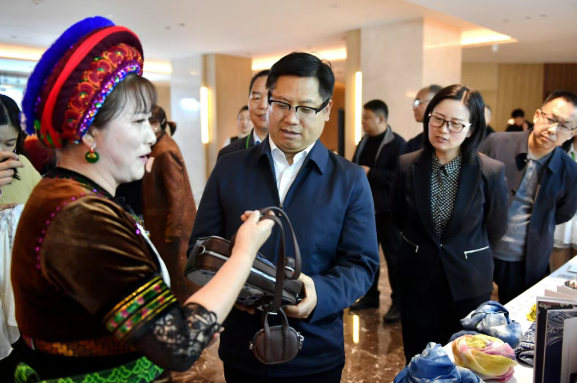 要闻｜“有一种美食叫云南 有一种味道叫大理”地方风物推介会在京举行 陈真永出席并致辞