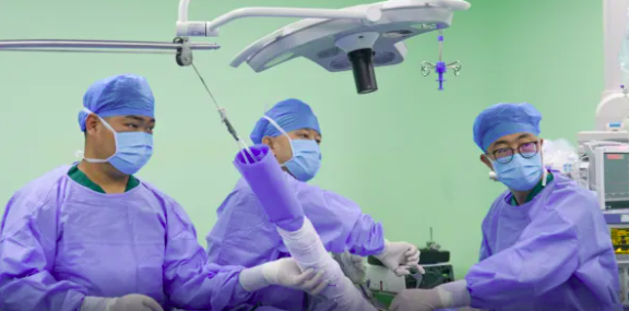 科技成果 | 昆明市延安医院微创新技术为复杂肩袖损伤患者提供新选择