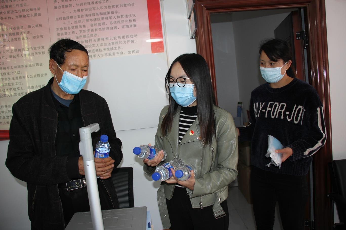 用心用力用情谱写双拥新篇章