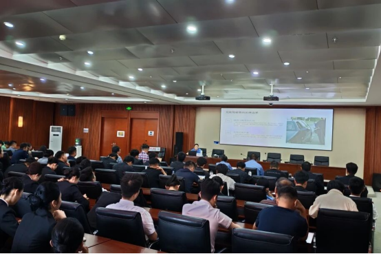 “检察蓝”护航“蓝天梦”——西山区检察院走进东航共筑危险驾驶法治防线