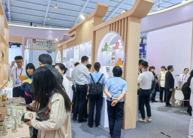 南博会 | 云南省中医医院精彩亮相第十届中国—南亚博览会