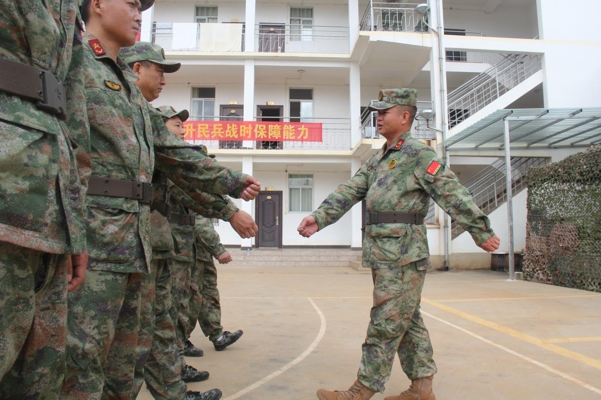 云南祥云县人武部弘扬光荣传统谱写双拥新篇章