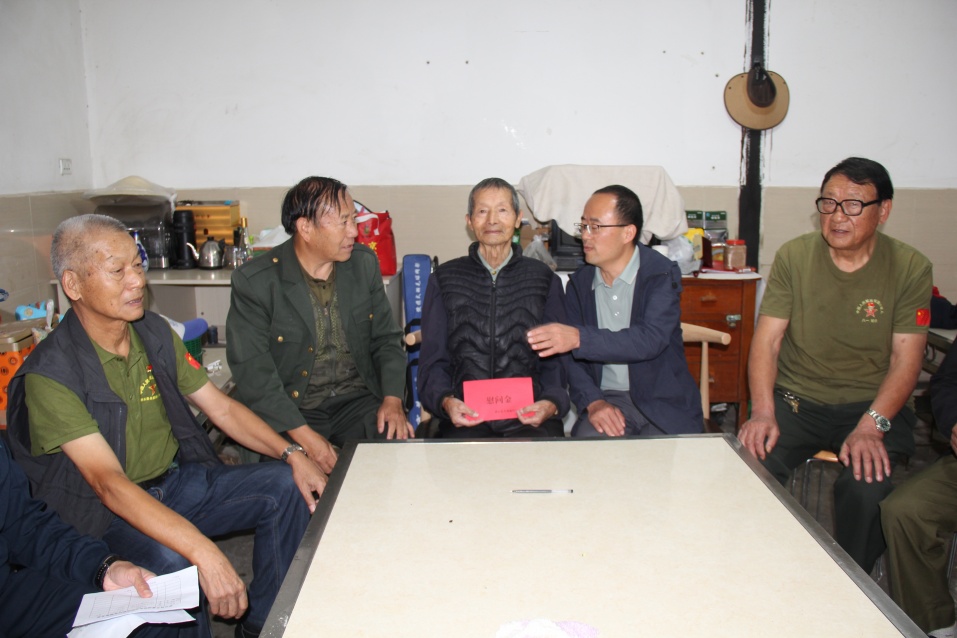 彩云之乡涌春潮——祥云县关爱退役军人协会走访慰问高龄会员侧记